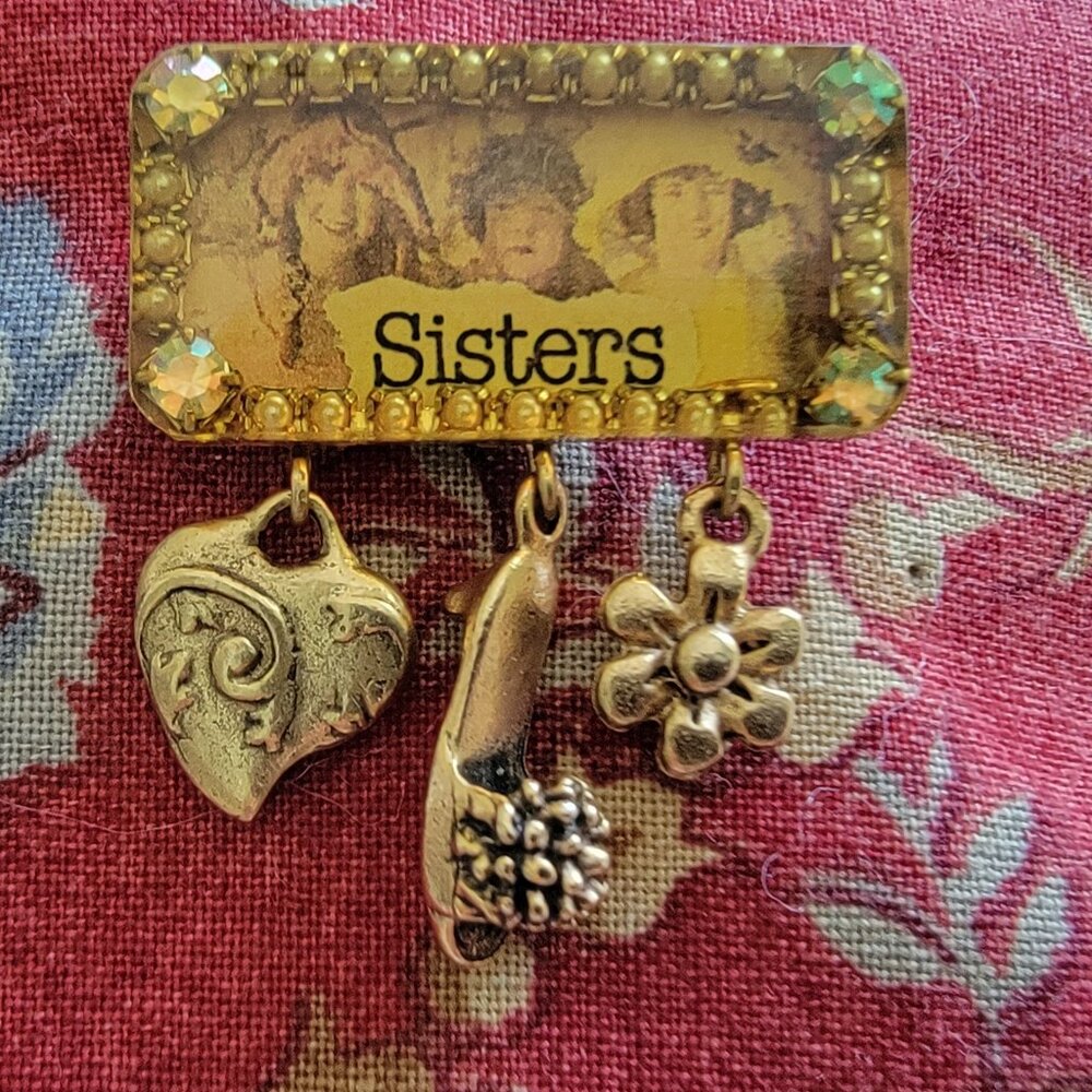 MAXIMAL ART PIN "SISTERS" CRYSTALS HEART & SHOE CHARMS JOHN WIND VINTAGE JEWELRY